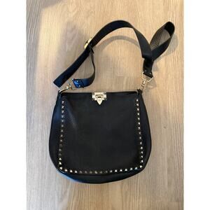 VALENTINO GARAVANI Pebbled Calfskin Rockstud Messenger Bag